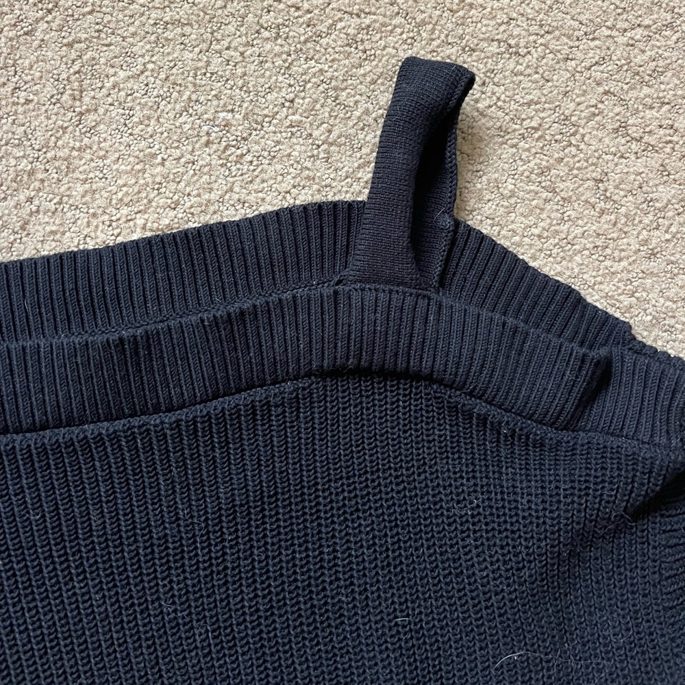 Sweater - Picture 2 of 2